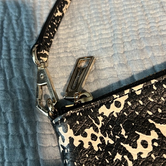Rebecca Minkoff cross body - Picture 3 of 4